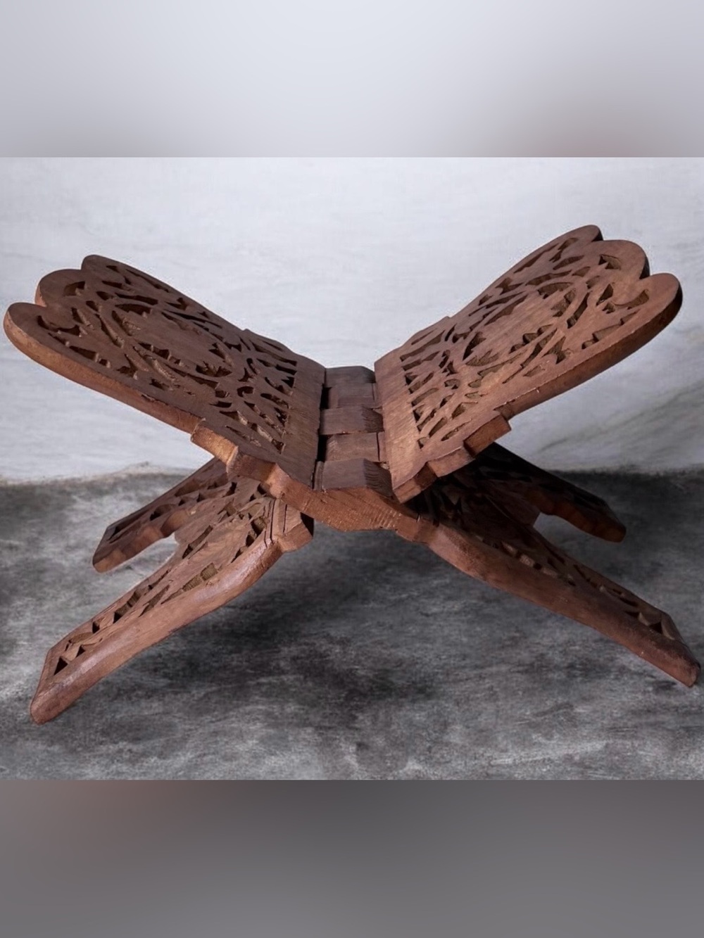 Hand-Carved Wooden Foldable Book Stand - Brown